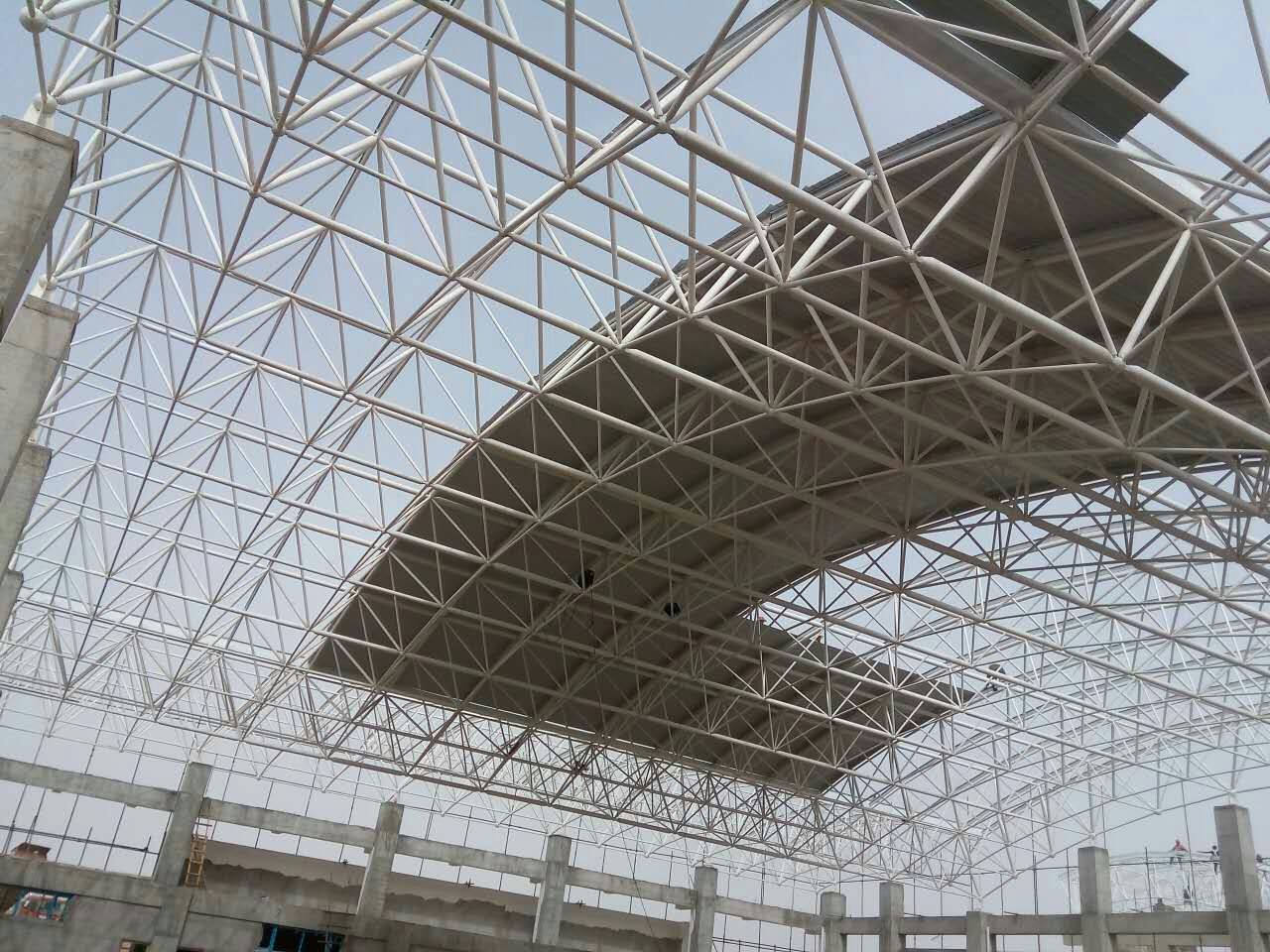 海北一汽网架