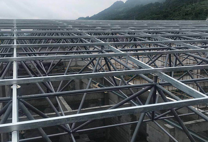 海北仁怀冠英学校艺体楼网架